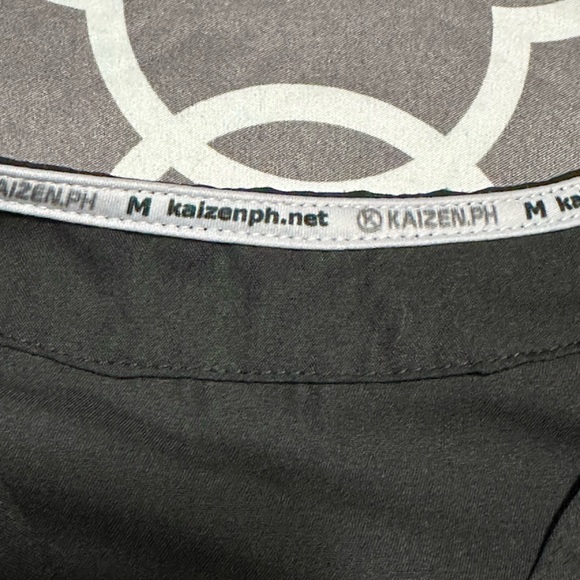 Scrubs -Kaizen brand set - Picture 4 of 6
